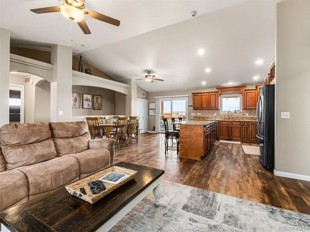 734 E Marigold Drive Pueblo CO 81007