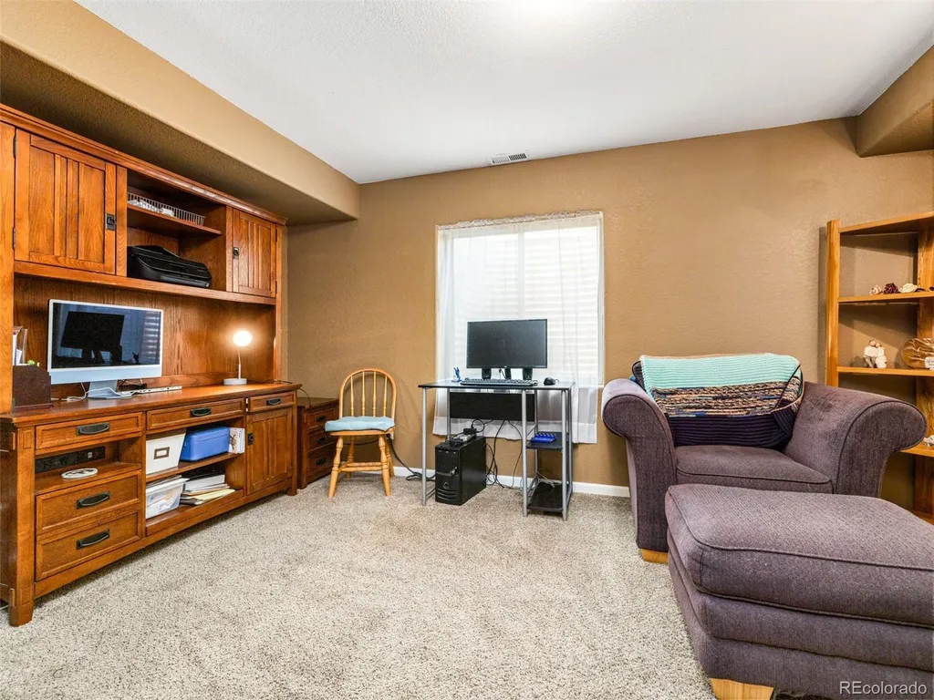 734 E Marigold Drive Pueblo CO 81007