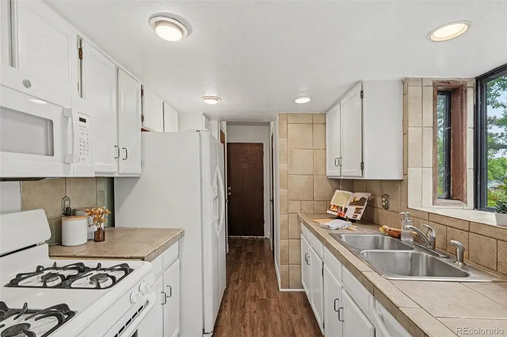 5736 S Pierson Street Littleton CO 80127