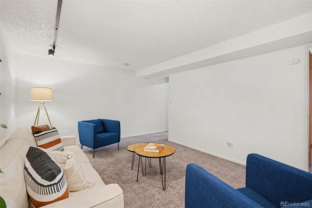 5736 S Pierson Street Littleton CO 80127