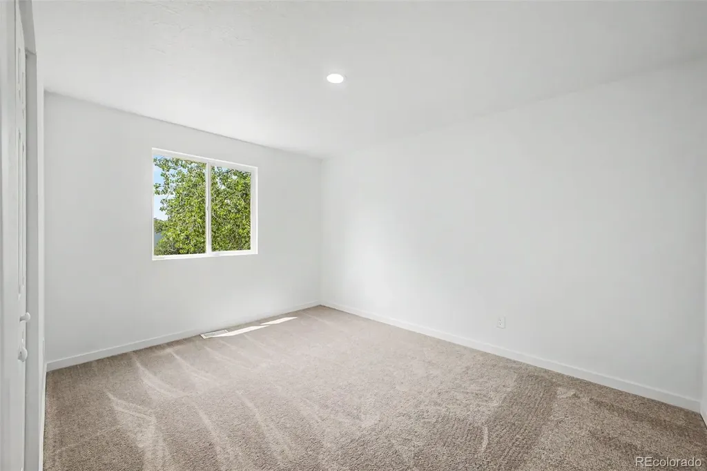 2211 Aspen Avenue Greeley CO 80631