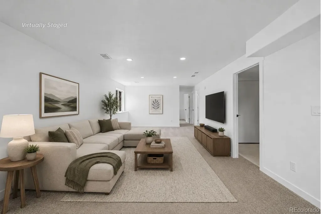 2211 Aspen Avenue Greeley CO 80631