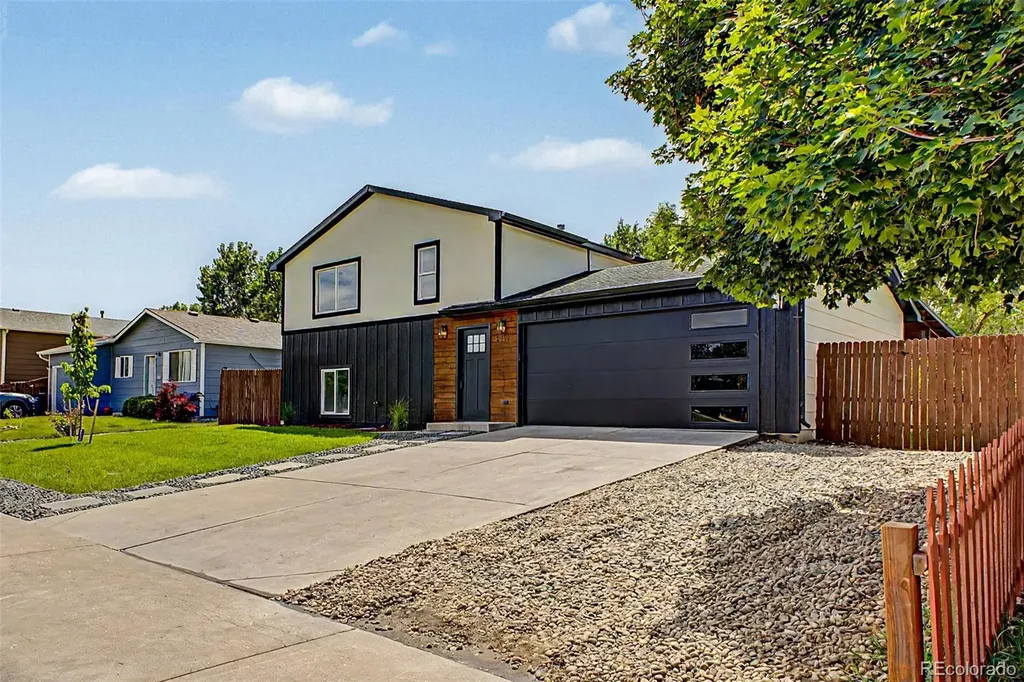 2211 Aspen Avenue Greeley CO 80631