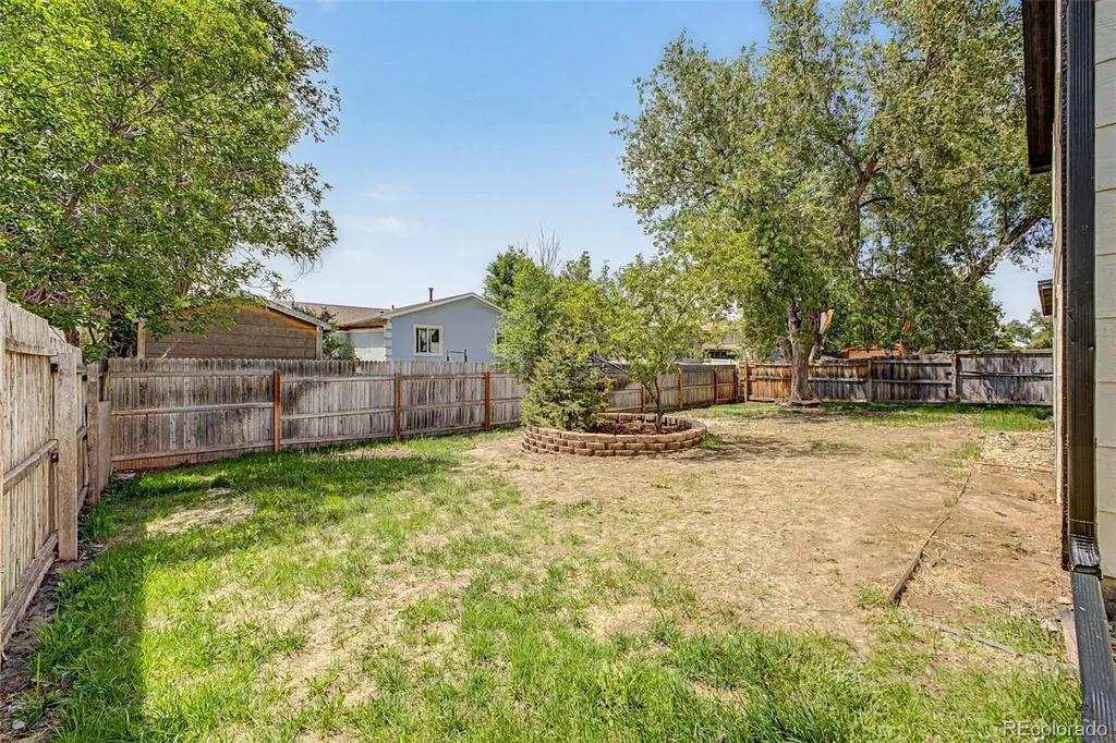 2211 Aspen Avenue Greeley CO 80631