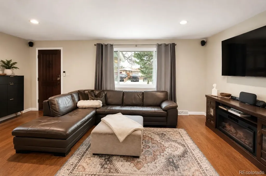 9581 Green Court Westminster CO 80031