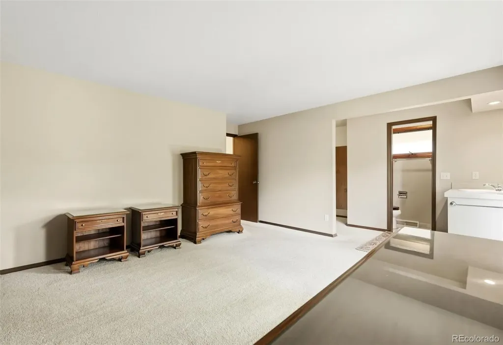 5477 W Hinsdale Place Littleton CO 80128