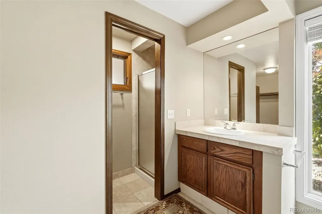 5477 W Hinsdale Place Littleton CO 80128