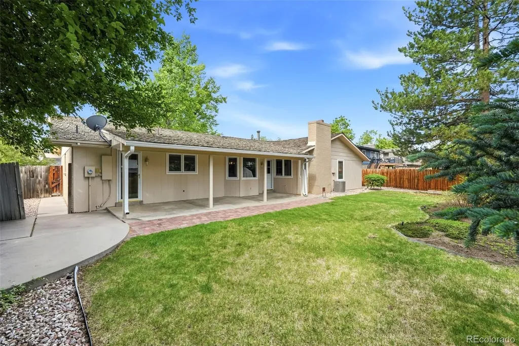 5477 W Hinsdale Place Littleton CO 80128
