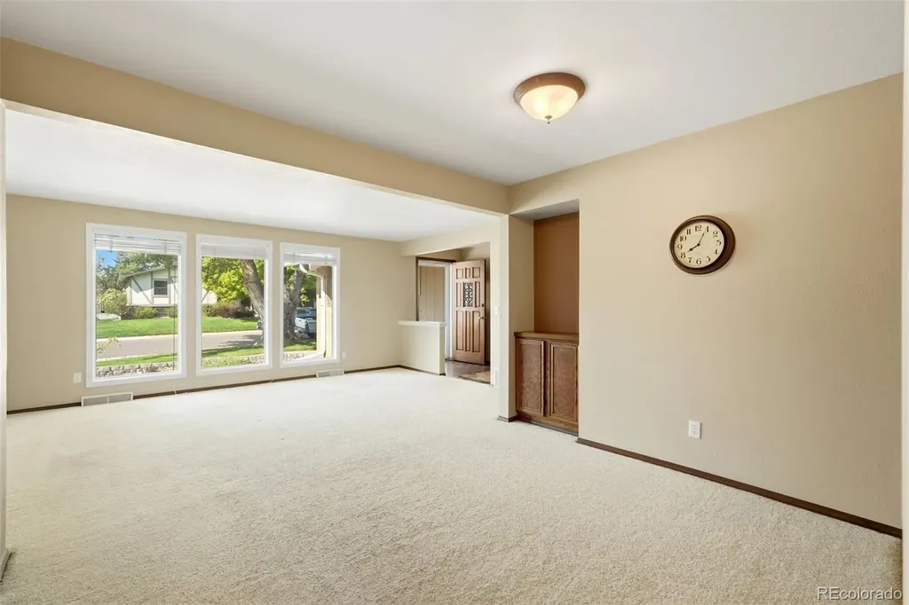 5477 W Hinsdale Place Littleton CO 80128