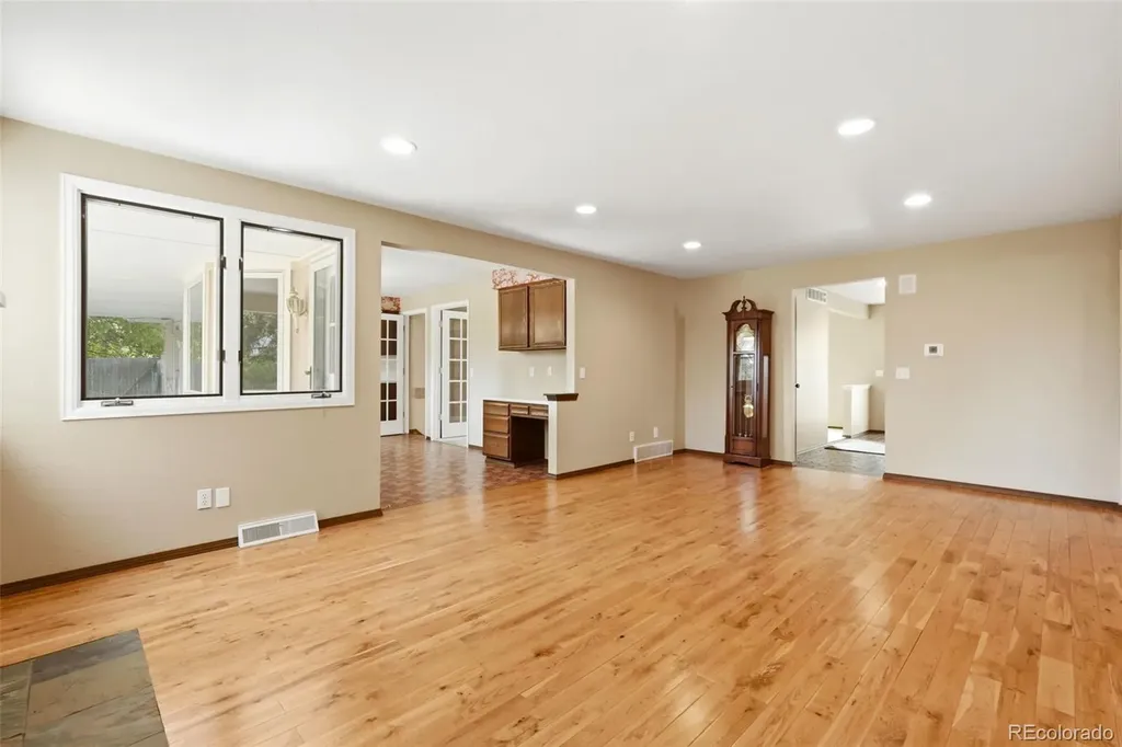 5477 W Hinsdale Place Littleton CO 80128