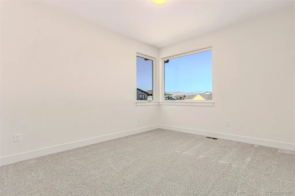 763 Mountain Drive Longmont CO 80503