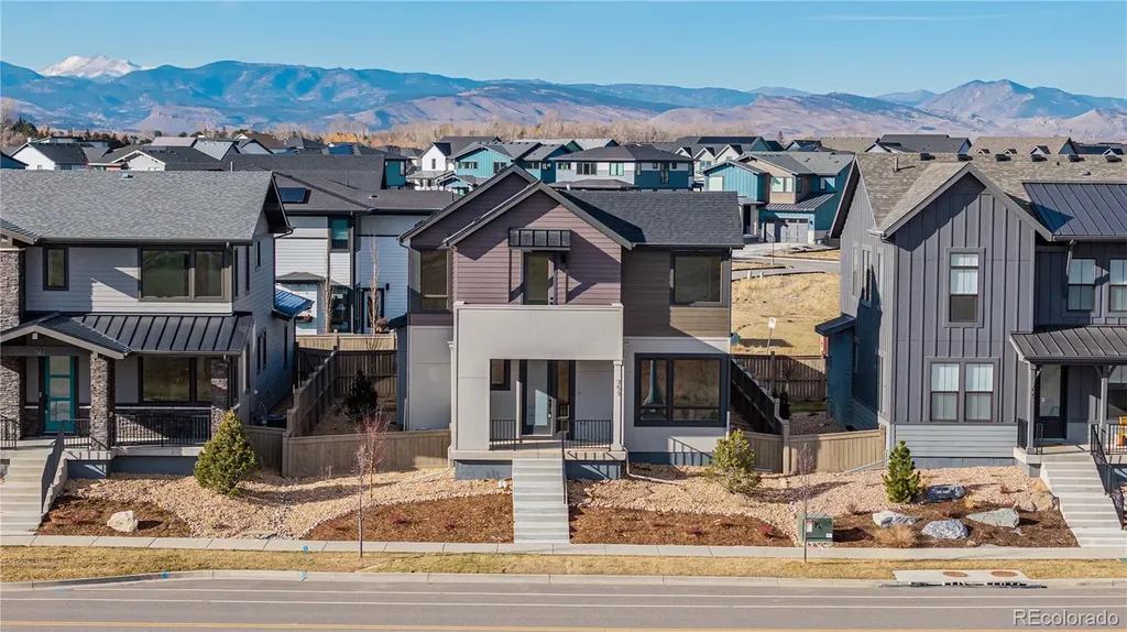759 Mountain Drive Longmont CO 80503