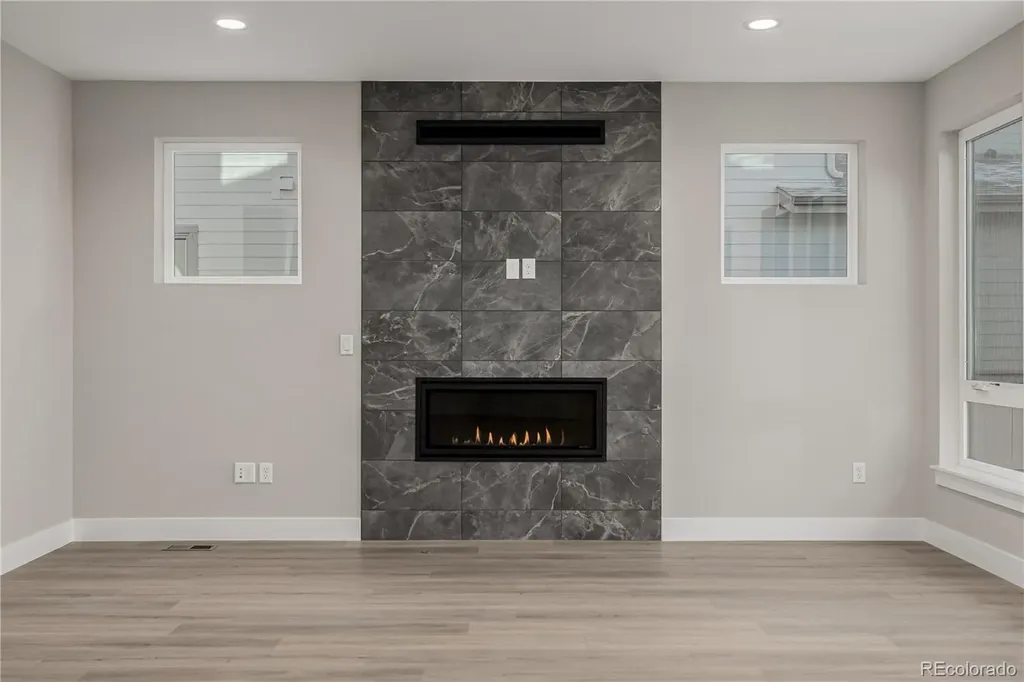 759 Mountain Drive Longmont CO 80503