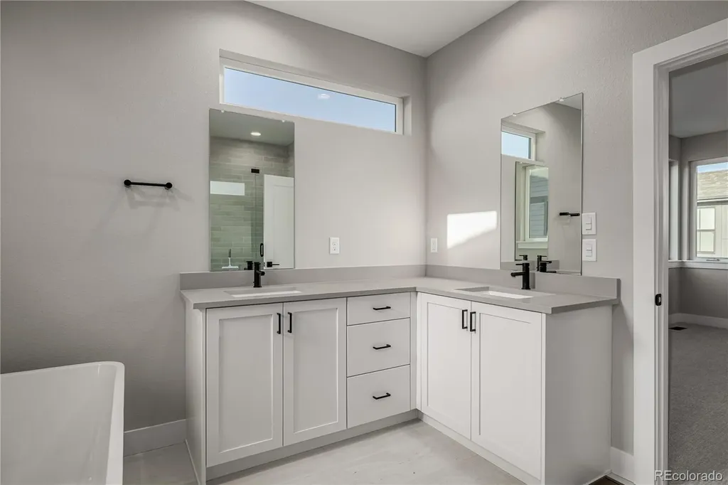 759 Mountain Drive Longmont CO 80503