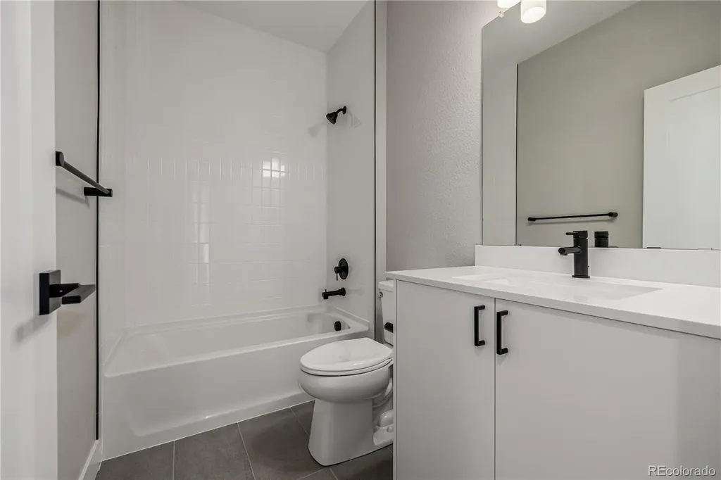 759 Mountain Drive Longmont CO 80503