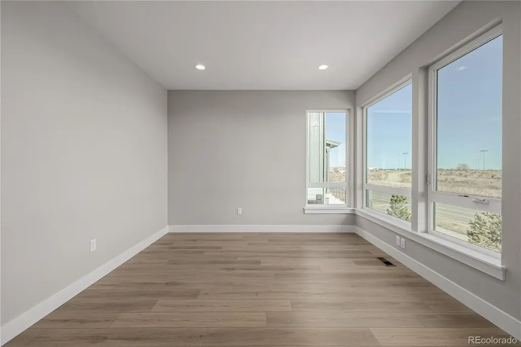 759 Mountain Drive Longmont CO 80503
