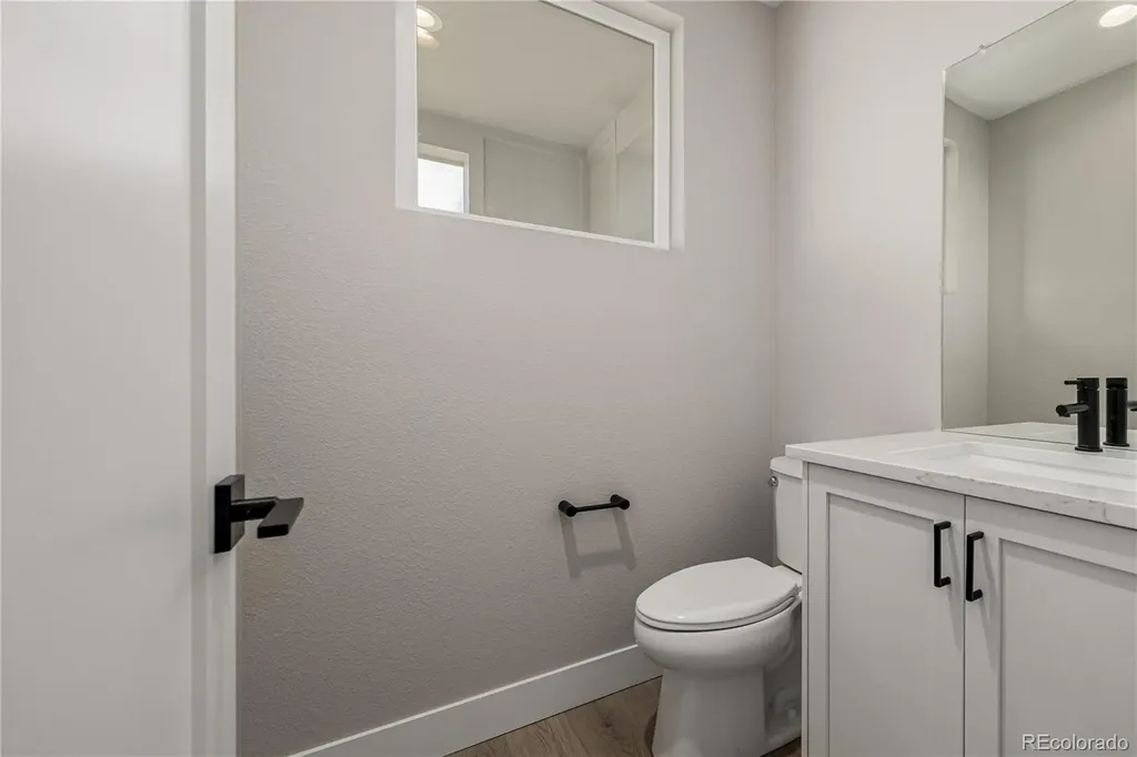 759 Mountain Drive Longmont CO 80503