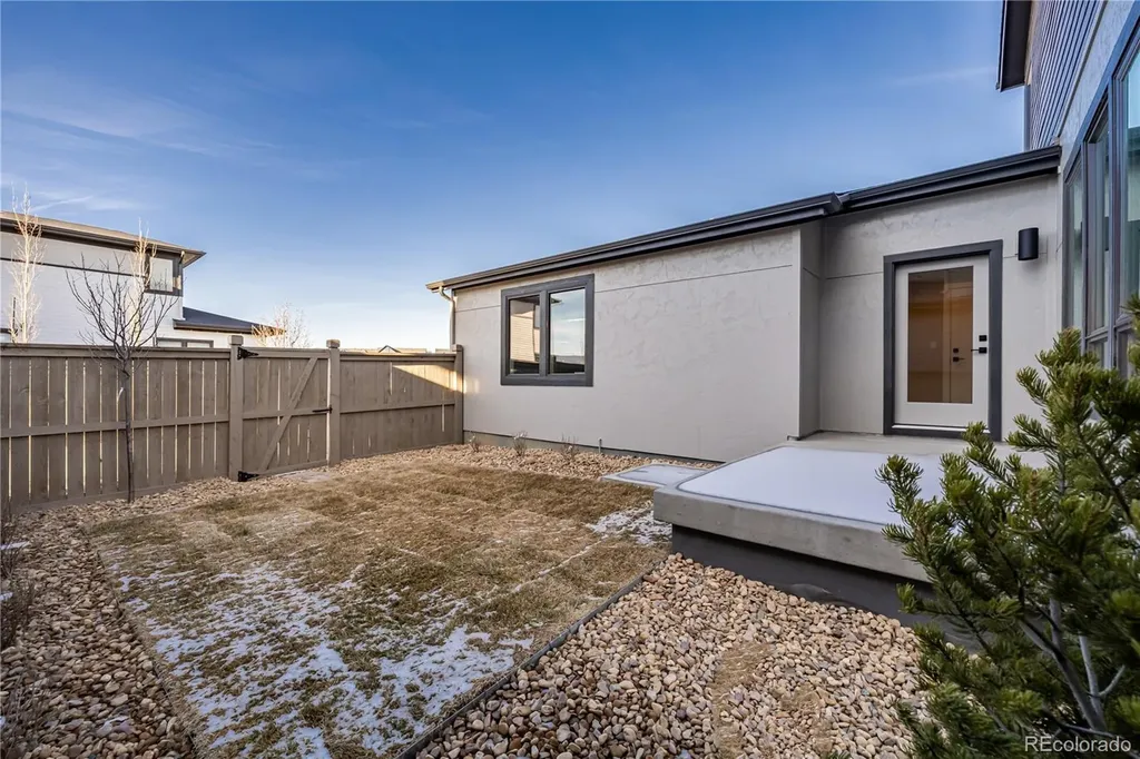 759 Mountain Drive Longmont CO 80503