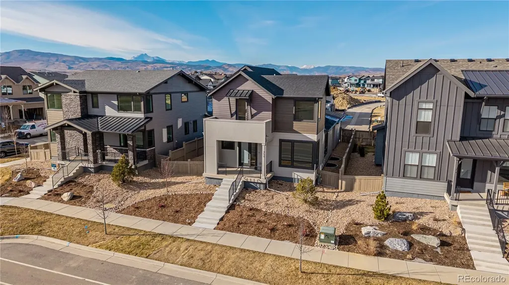 759 Mountain Drive Longmont CO 80503