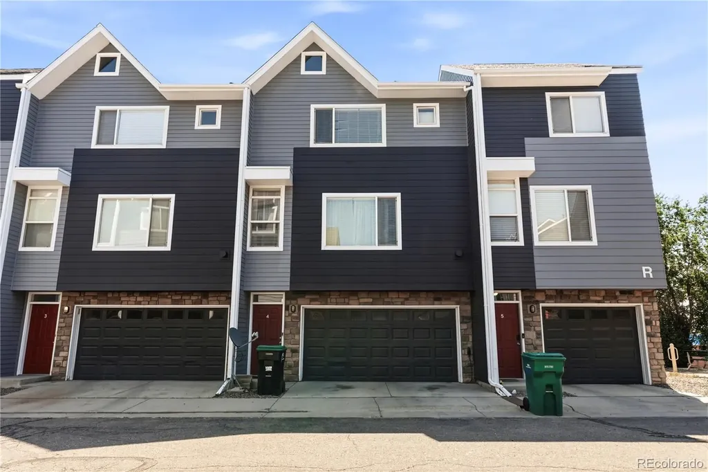 8751 Pearl Street Denver CO 80229