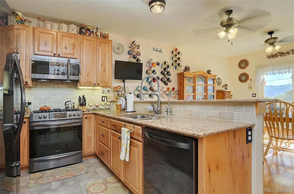 123 Halley's Avenue Poncha Springs CO 81242