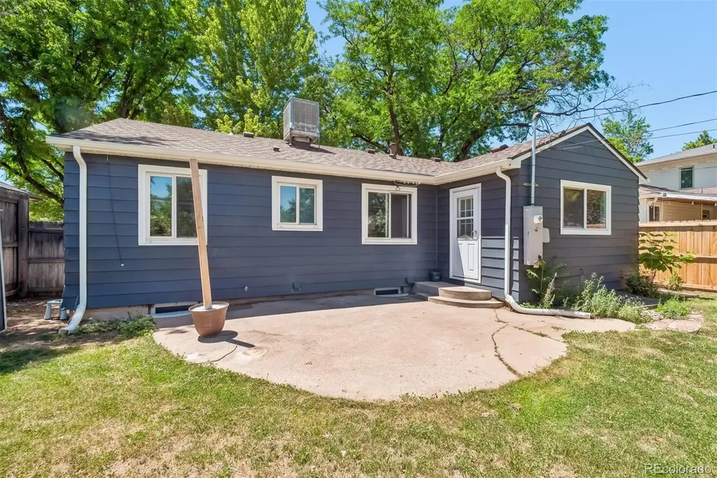 1670 S Cook Street Denver CO 80210