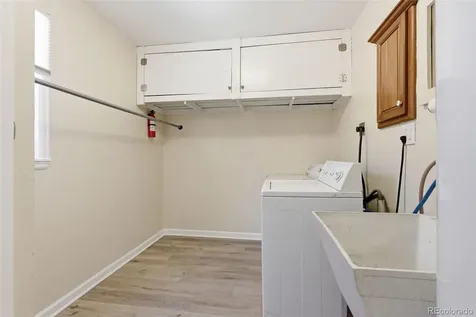 1297 Worchester Street Aurora CO 80011