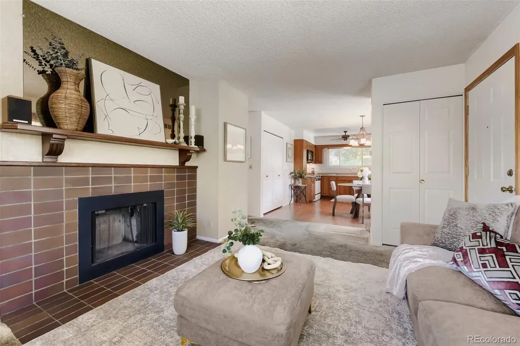 1272 S Troy Street Aurora CO 80012