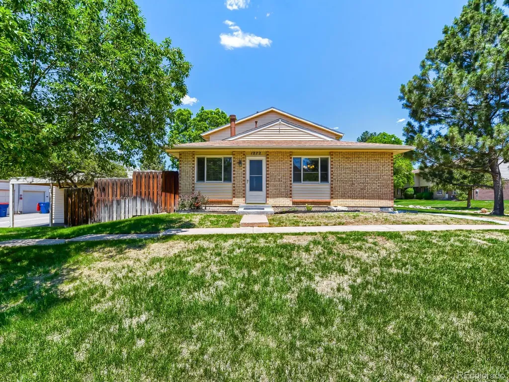 1272 S Troy Street Aurora CO 80012