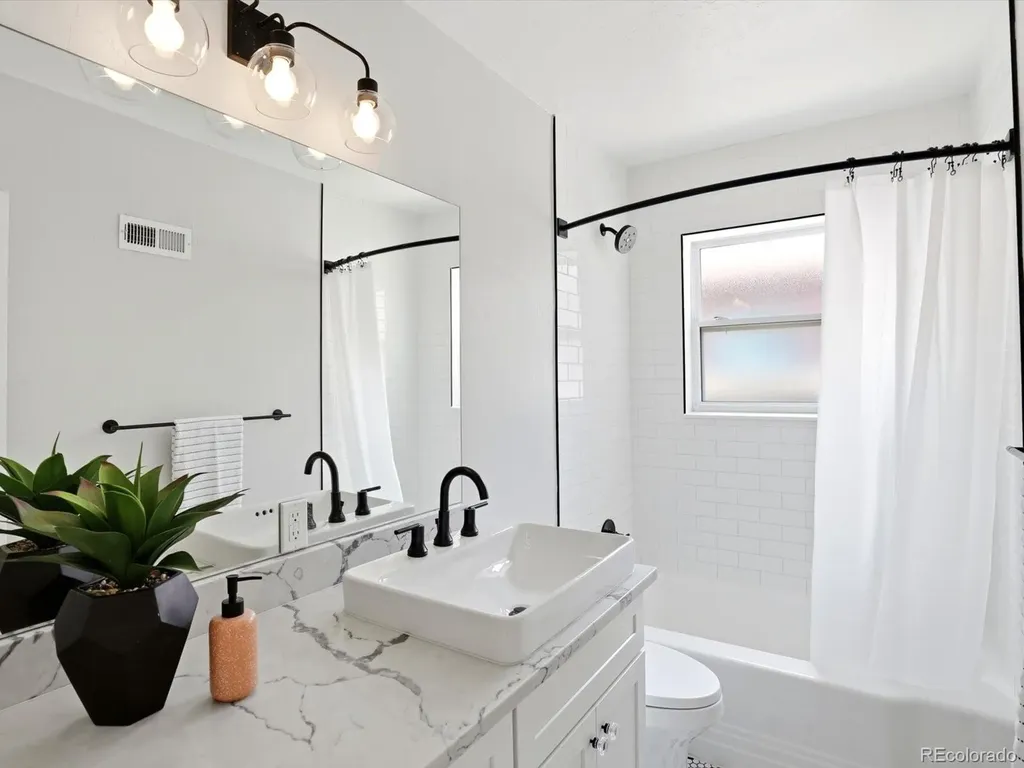 1200 Jasmine Street Denver CO 80220