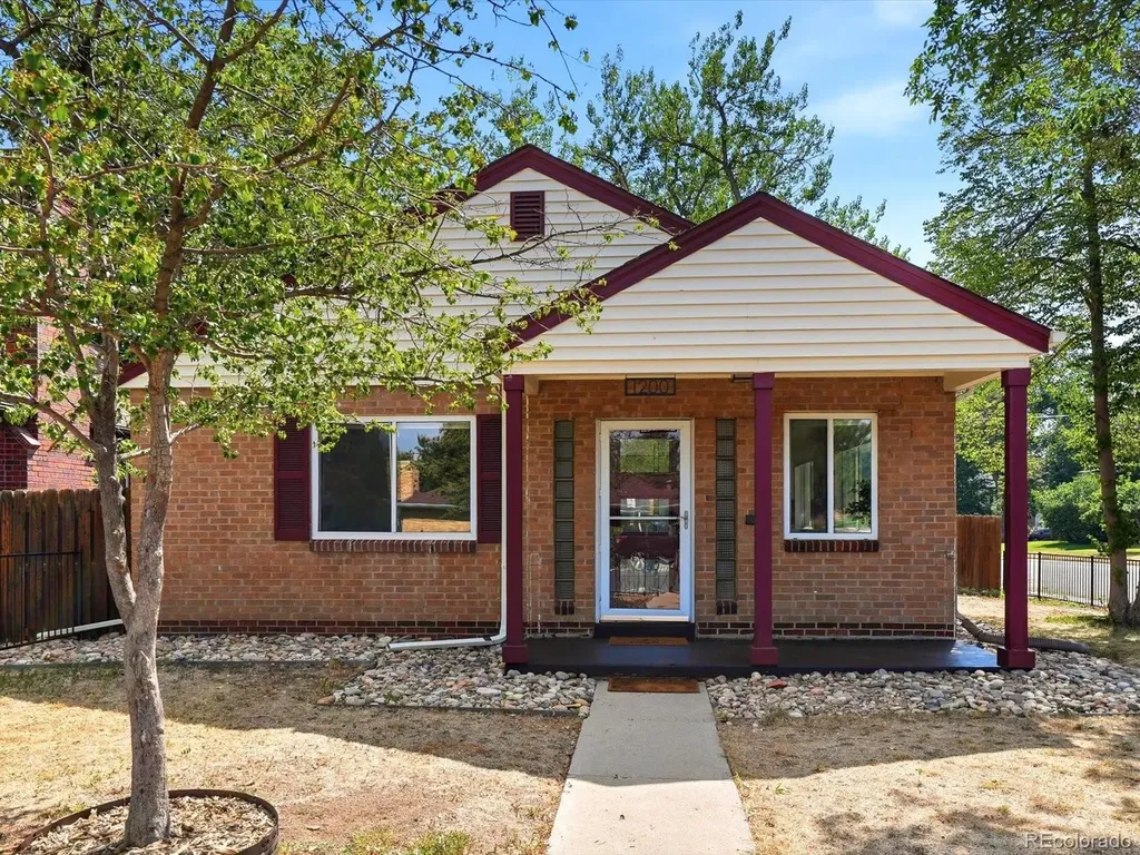 1200 Jasmine Street Denver CO 80220