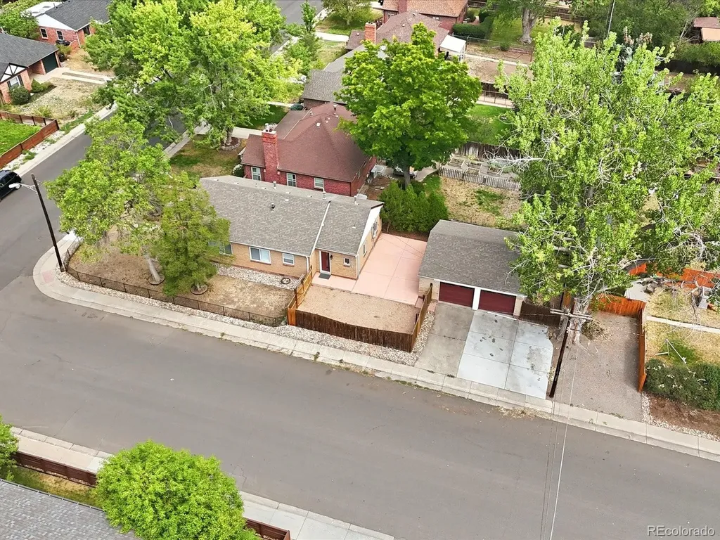 1200 Jasmine Street Denver CO 80220