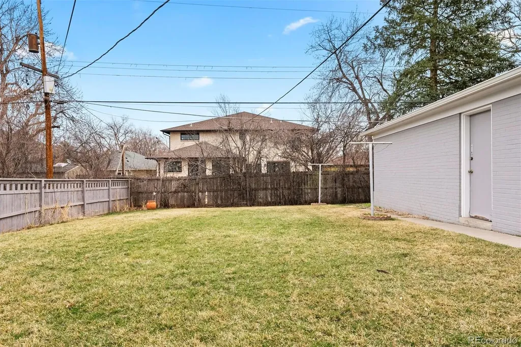 1030 Krameria Street Denver CO 80220