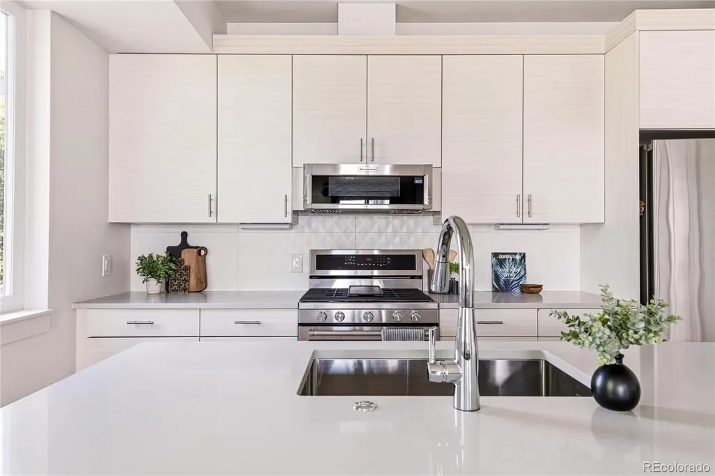 4475 E Warren Avenue Denver CO 80222