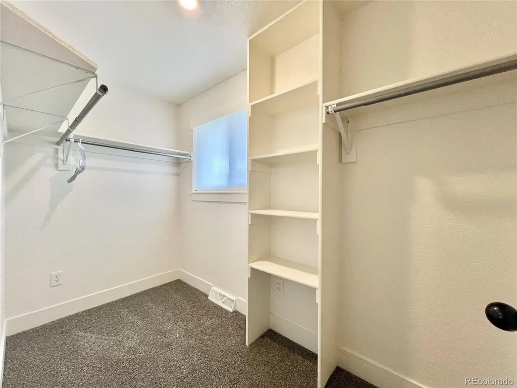 3178 S Dayton Court Denver CO 80231