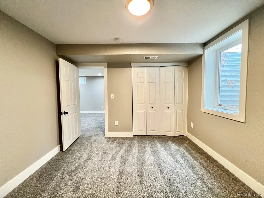 3178 S Dayton Court Denver CO 80231