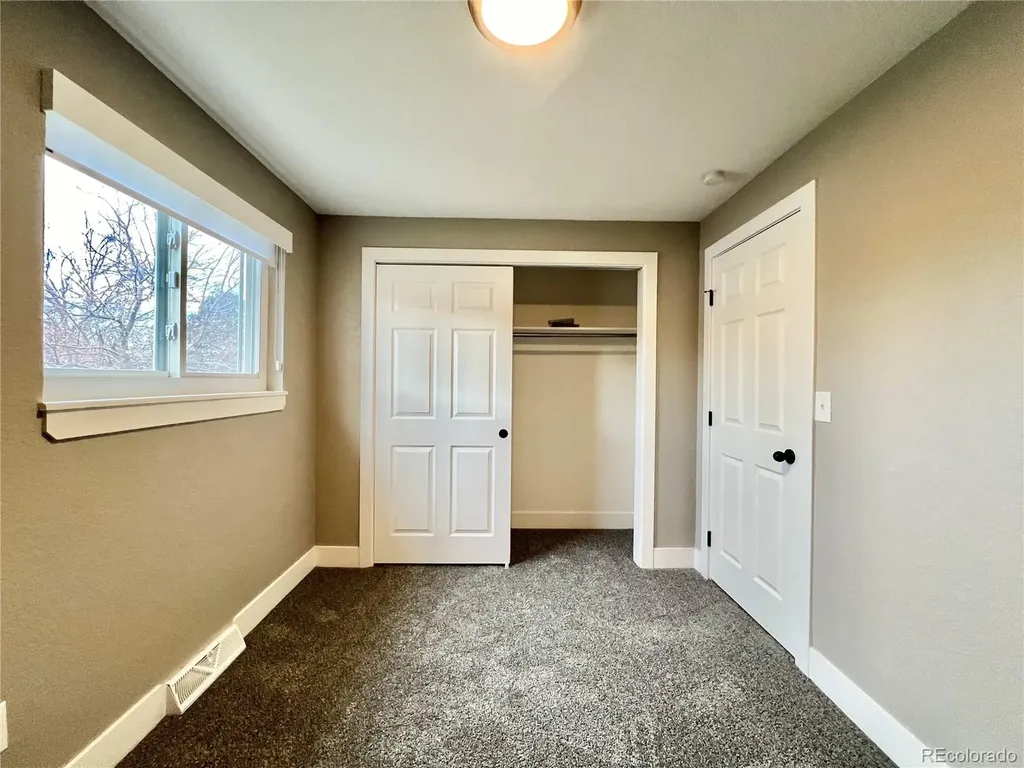 3178 S Dayton Court Denver CO 80231