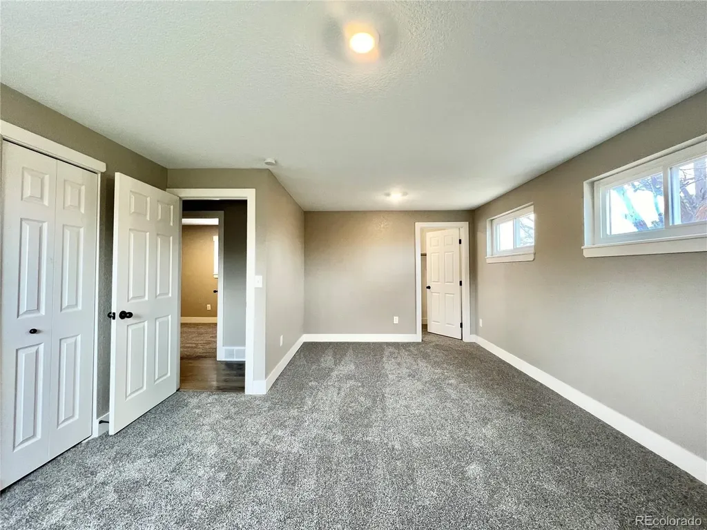 3178 S Dayton Court Denver CO 80231