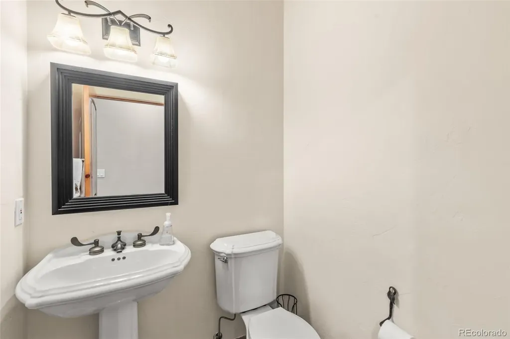 211 Tarnwood Drive Breckenridge CO 80424