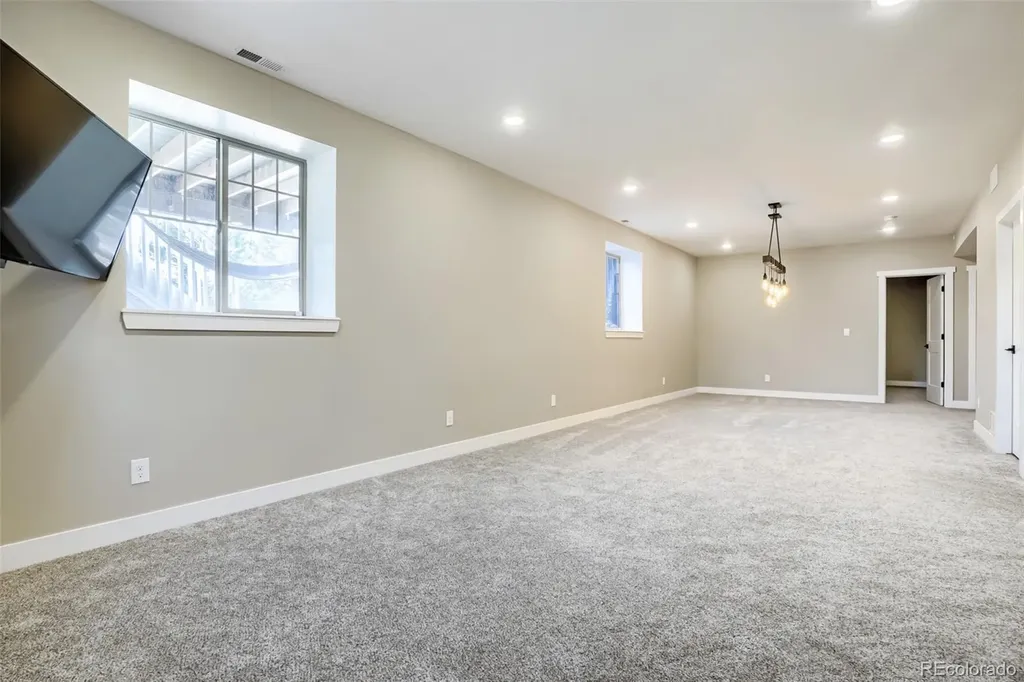 26594 E Arapahoe Place Aurora CO 80016