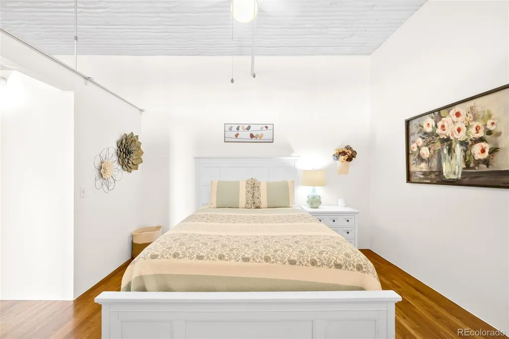 2261 Blake Street Denver CO 80205