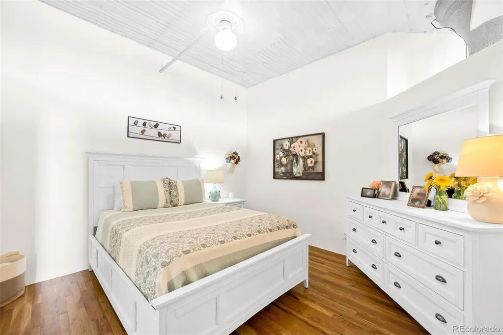 2261 Blake Street Denver CO 80205