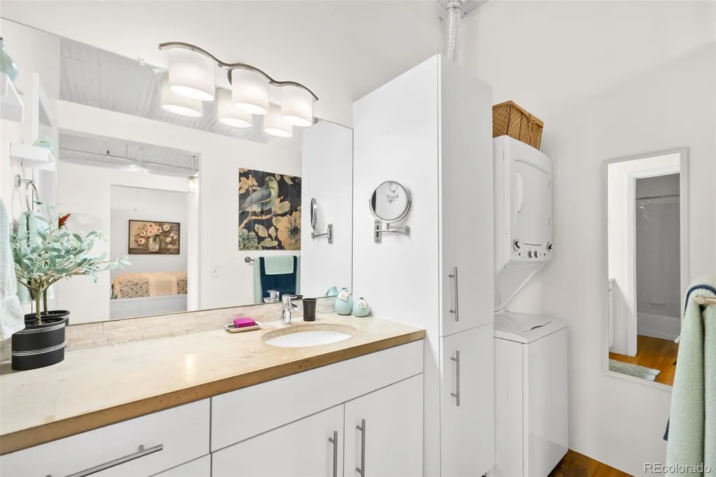 2261 Blake Street Denver CO 80205