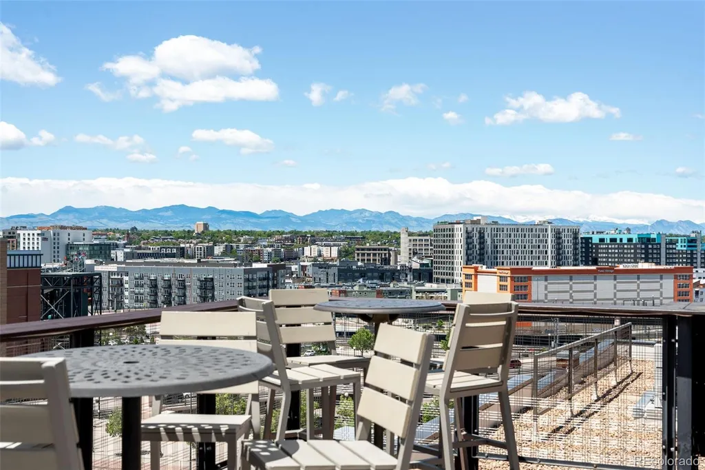 2261 Blake Street Denver CO 80205
