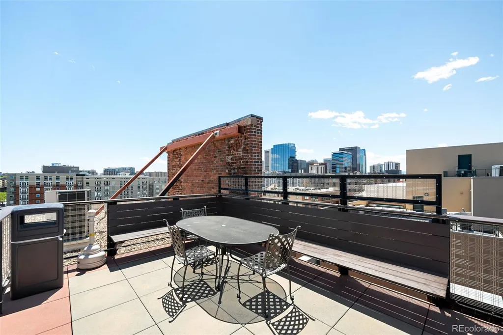 2261 Blake Street Denver CO 80205