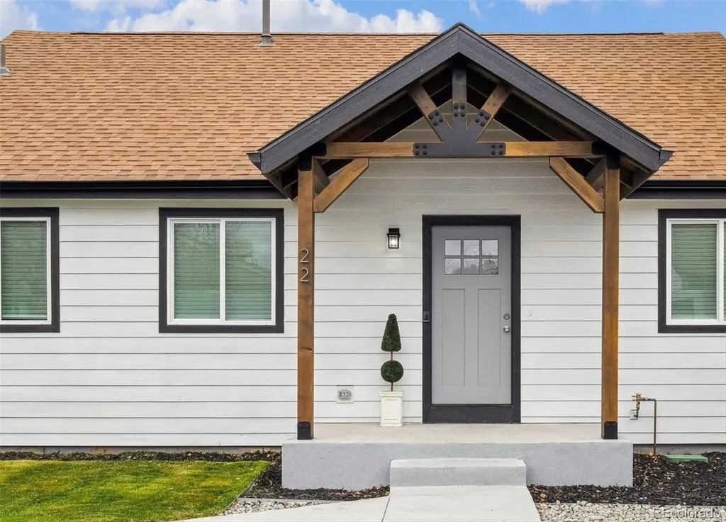 22 S Harlan Street Lakewood CO 80226