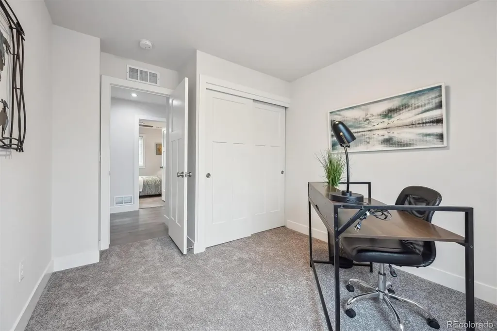 22 S Harlan Street Lakewood CO 80226