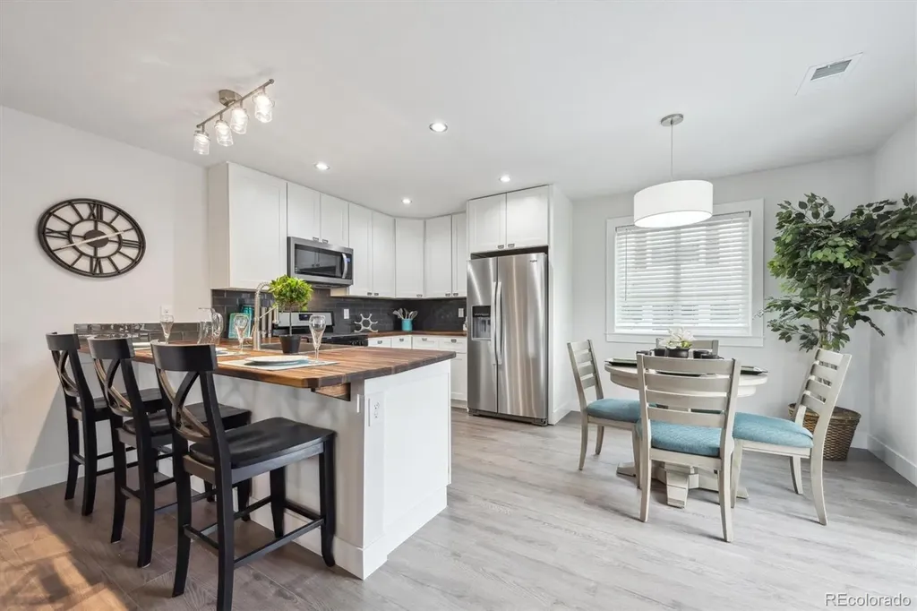 22 S Harlan Street Lakewood CO 80226