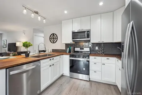 22 S Harlan Street Lakewood CO 80226