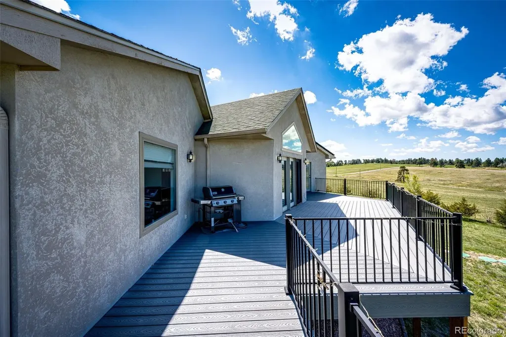 40753 County Road 21 Elizabeth CO 80107